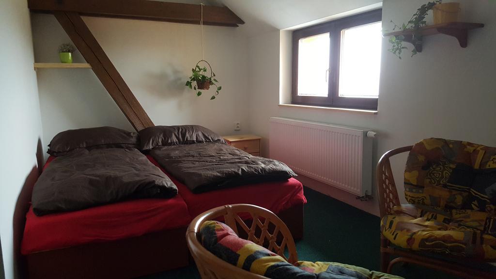 Penzion Eqilon Hotel Melnik Luaran gambar