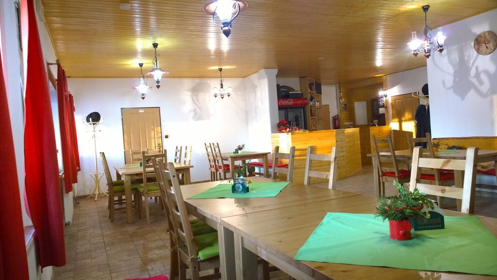 Penzion Eqilon Hotel Melnik Luaran gambar